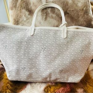 PM St Louise White Tote without wallet